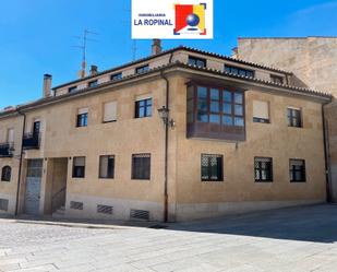 Vista exterior de Pis en venda en Salamanca Capital amb Balcó
