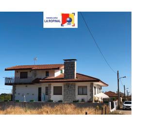 Vista exterior de Casa o xalet en venda en San Muñoz amb Balcó