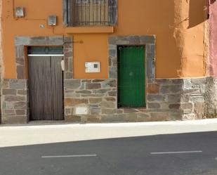 Vista exterior de Casa o xalet en venda en Torrecilla de los Ángeles amb Balcó