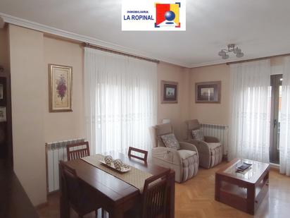 Flat for sale in PICO DE NARANCO, Teso de la Feria - Arrabal