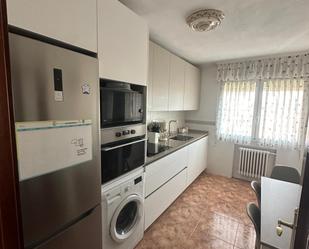 Cuina de Apartament de lloguer en San Andrés del Rabanedo