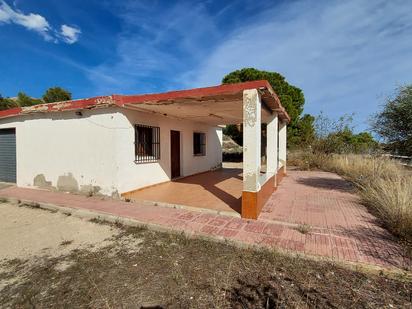 Exterior view of House or chalet for sale in San Vicente del Raspeig / Sant Vicent del Raspeig  with Air Conditioner and Terrace