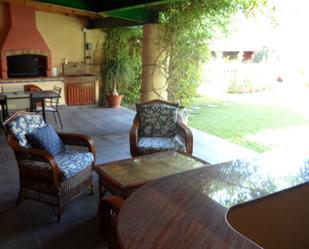 Terrassa de Casa adosada en venda en San Vicente del Raspeig / Sant Vicent del Raspeig amb Aire condicionat, Terrassa i Piscina