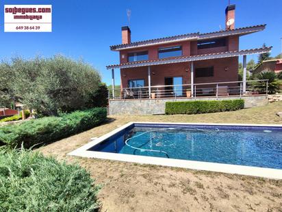 Swimming pool of House or chalet for sale in Begues  with Terrace and Swimming Pool
