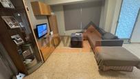 Living room of Flat for sale in Silla  with Air Conditioner and Balcony