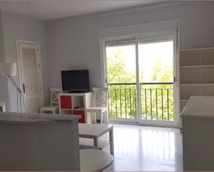 Living room of Apartment to rent in  Sevilla Capital  with Air Conditioner