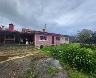 Casa o xalet de lloguer en O Porriño   amb Jardí privat, Terrassa i Moblat