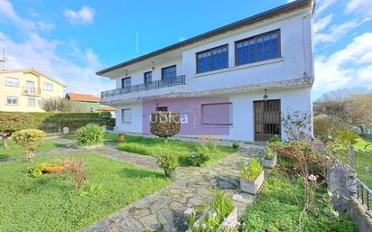 Exterior view of House or chalet for sale in Cangas   with Heating, Private garden and Terrace