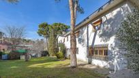 Vista exterior de Casa o xalet en venda en Fuente del Fresno amb Terrassa, Traster i Piscina