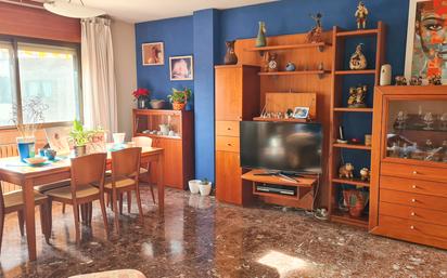 Living room of Flat for sale in  Zaragoza Capital  with Air Conditioner and Terrace