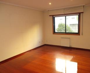 Bedroom of Apartment to rent in Vigo 