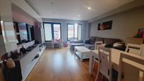 Sala d'estar de Dúplex en venda en Vigo  amb Terrassa