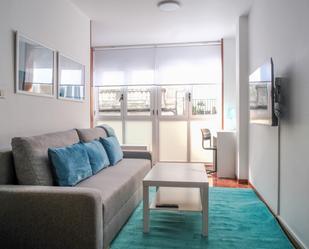 Sala d'estar de Apartament en venda en Vigo  amb Terrassa