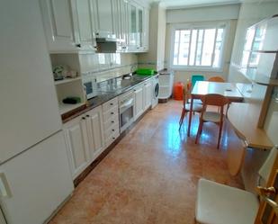 Kitchen of Flat to rent in Vigo   with Terrace