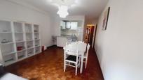 Sala d'estar de Apartament en venda en Vigo 