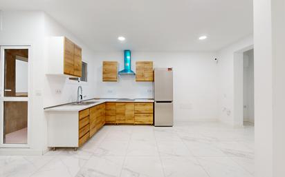 Kitchen of Flat for sale in Santa Lucía de Tirajana