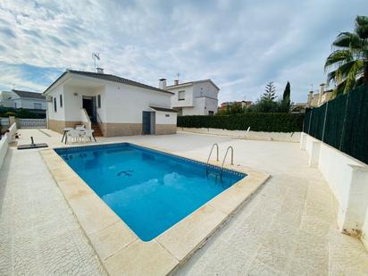 Piscina de Casa o xalet en venda en Torredembarra amb Aire condicionat, Terrassa i Piscina