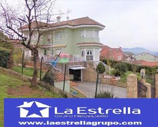 Exterior view of House or chalet for sale in Grado  with Terrace and Swimming Pool