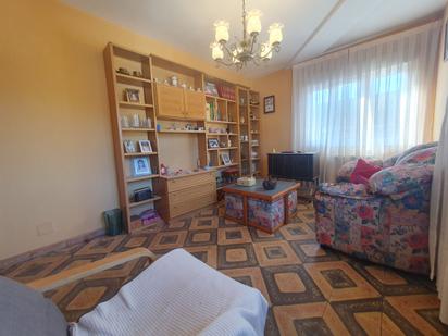 Sala d'estar de Pis en venda en Grado