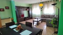 Wohnzimmer von Wohnung zum verkauf in Ciempozuelos mit Klimaanlage
