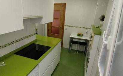 Küche von Wohnung zum verkauf in Ciempozuelos mit Klimaanlage und Terrasse