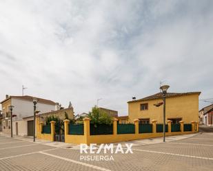 Exterior view of House or chalet for sale in Santibáñez de Valcorba