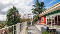 Terrassa de Casa o xalet en venda en Simancas amb Terrassa, Piscina i Balcó