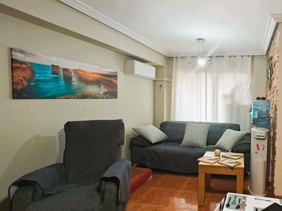 Living room of Flat for sale in  Valencia Capital  with Air Conditioner, Terrace and Balcony