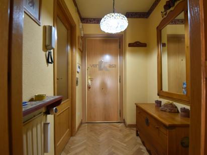 Flat for sale in Pinto  with Balcony