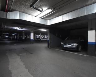 Parking of Garage to rent in Pinto