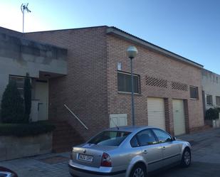 Vista exterior de Casa o xalet en venda en Golmés amb Aire condicionat i Terrassa