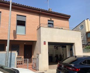 Exterior view of Single-family semi-detached for sale in Golmés  with Air Conditioner, Terrace and Balcony