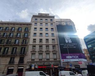 Exterior view of Office for sale in  Barcelona Capital  with Air Conditioner