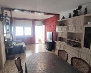 Sala d'estar de Apartament en venda en Vilanova i la Geltrú amb Terrassa i Balcó