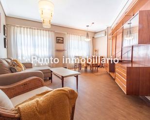 Living room of Flat to rent in Valladolid Capital  with Air Conditioner