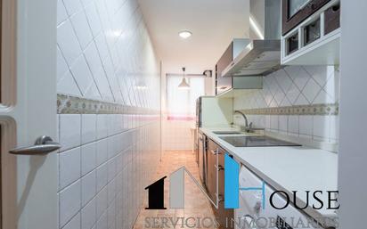 Kitchen of Flat for sale in Getafe  with Air Conditioner and Terrace