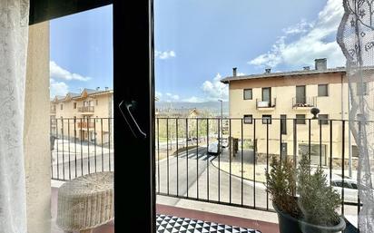 Exterior view of Duplex for sale in Puigcerdà  with Balcony