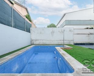 Swimming pool of House or chalet for sale in Aranjuez  with Swimming Pool