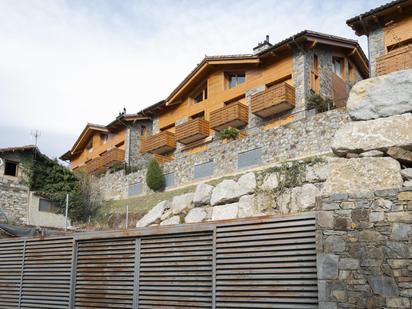 Vista exterior de Dúplex en venda en Vilallonga de Ter amb Balcó