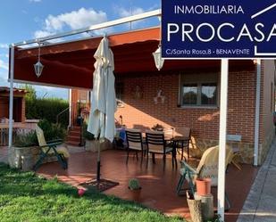 Country house for sale in Benavente