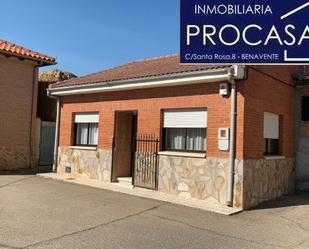 House or chalet for sale in Calle Frontón, 6, Manganeses de la Polvorosa