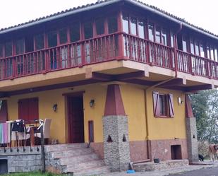 Vista exterior de Casa o xalet en venda en Cudillero