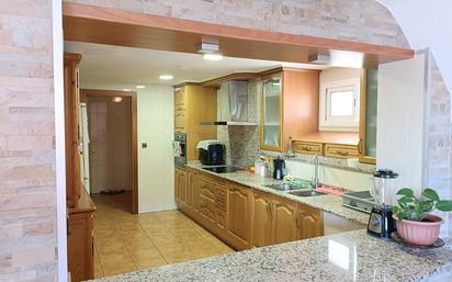 Kitchen of House or chalet for sale in Riells i Viabrea  with Air Conditioner, Terrace and Balcony