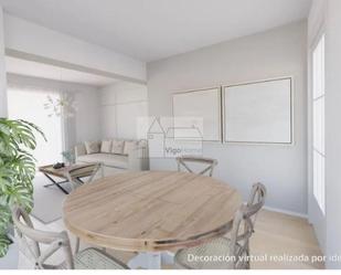 Sala d'estar de Pis en venda en Redondela amb Terrassa i Balcó