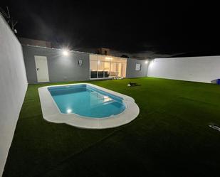 Piscina de Casa o xalet de lloguer en La Línea de la Concepción amb Piscina