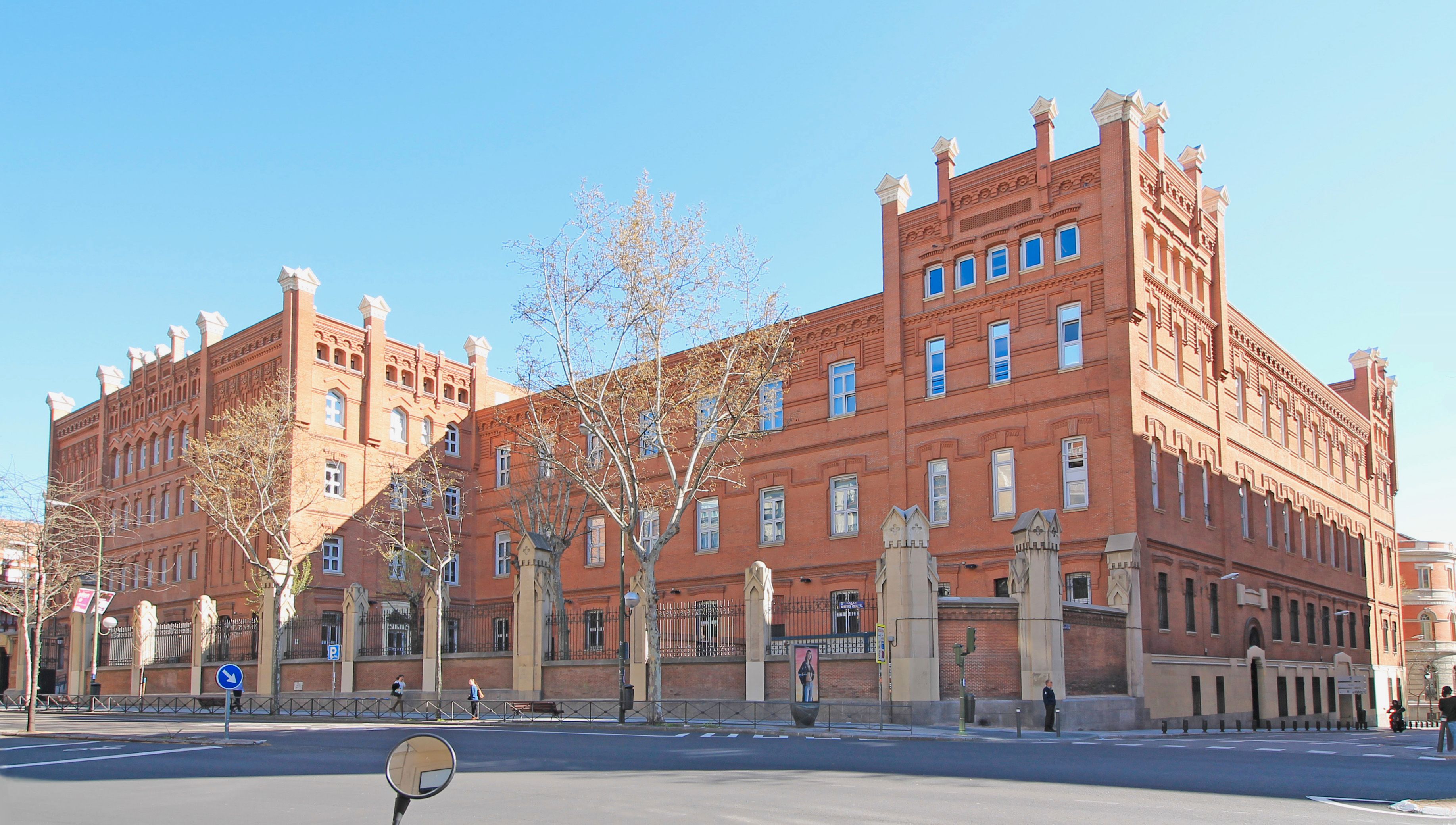 79 Viviendas y casas en venta en Metro San Bernardo, Madrid página 3 | fotocasa