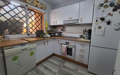 Kitchen of Single-family semi-detached for sale in Algeciras  with Terrace