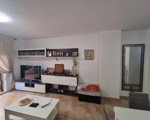 Living room of Flat for sale in Algeciras  with Terrace and Storage room