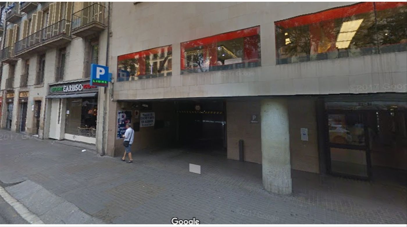 Garaje en venta en Carrer Rambla (la), 88,  Barcelona Capital