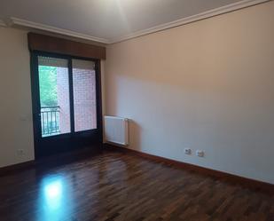 Bedroom of Flat for sale in Oviedo   with Heating, Parquet flooring and Terrace